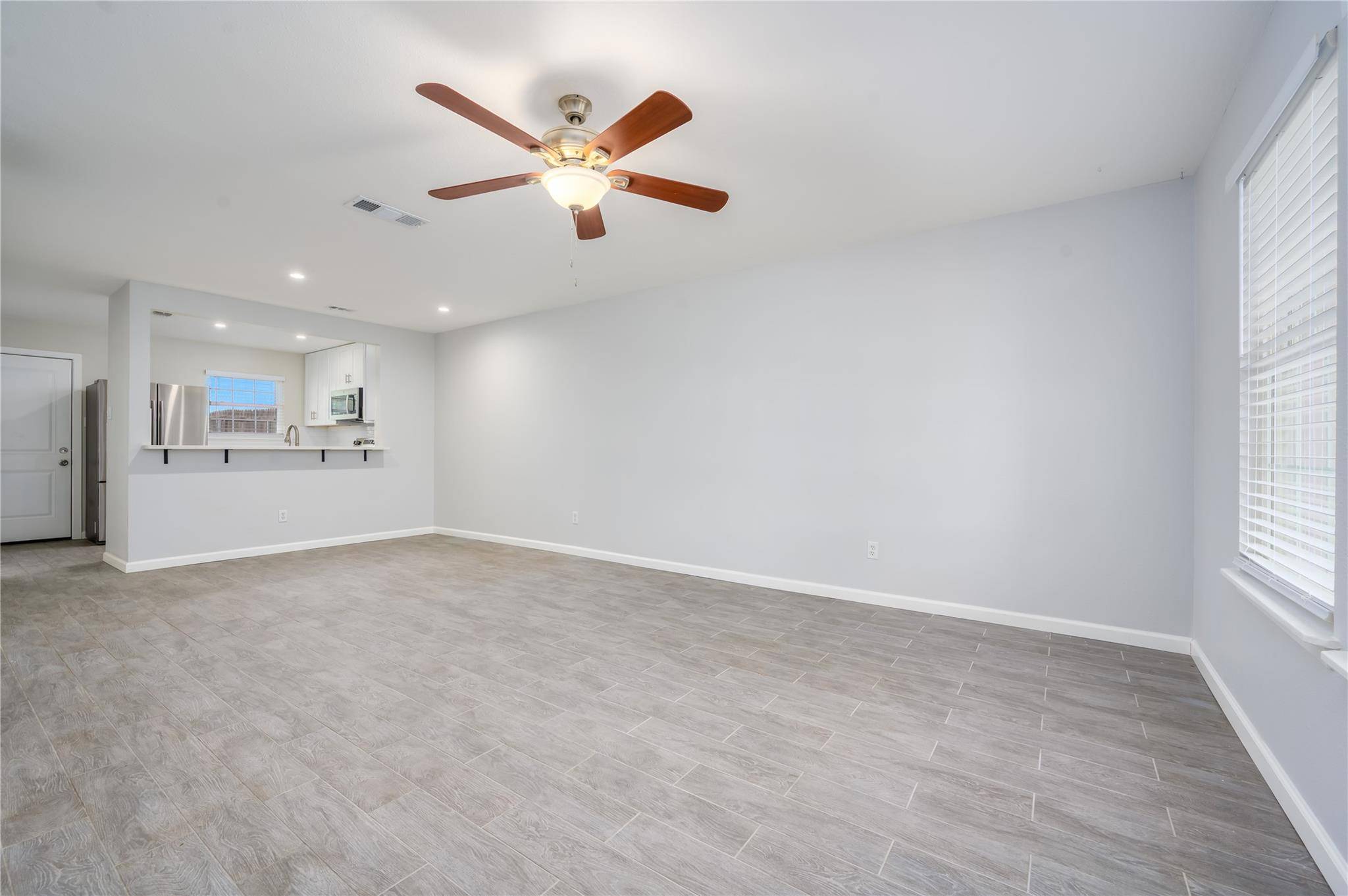 15302 Cavalier Canyon DR #A, Lakeway, TX 78734