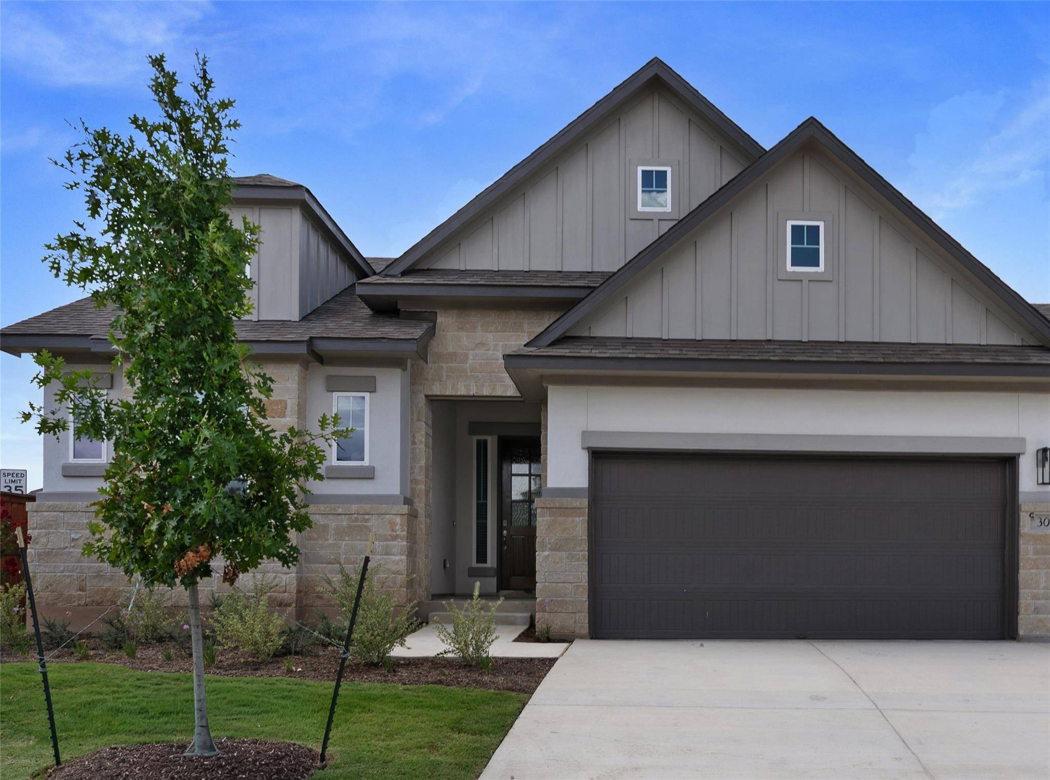 228 Montecido DR, Liberty Hill, TX 78642