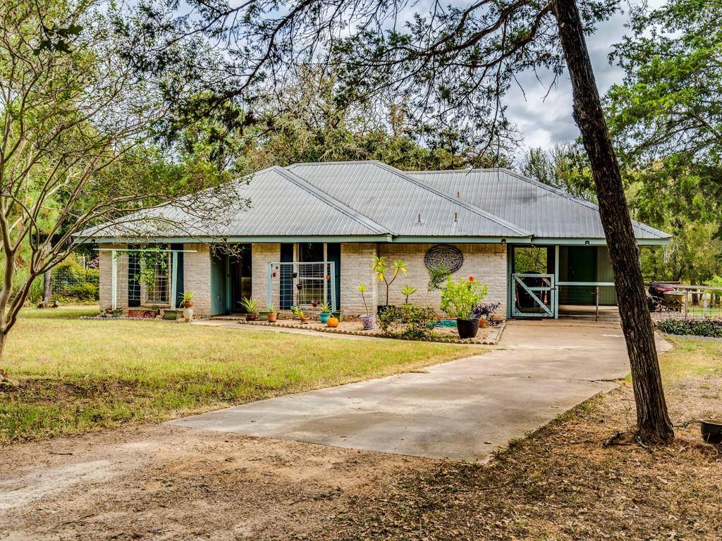 139 Lake Leaf DR, Bastrop, TX 78602