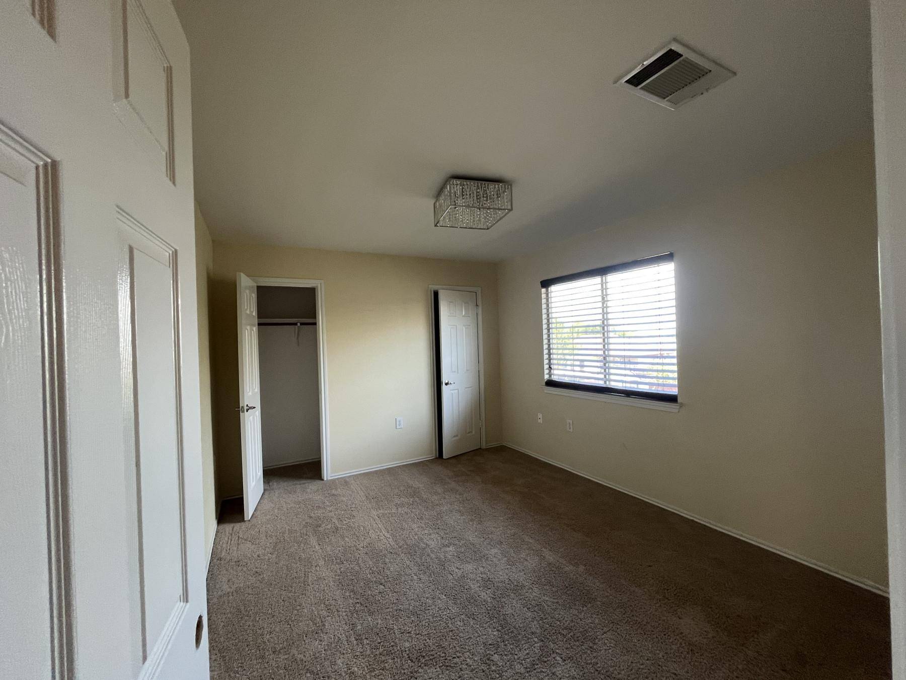 12708 La Paz LN, Del Valle, TX 78617