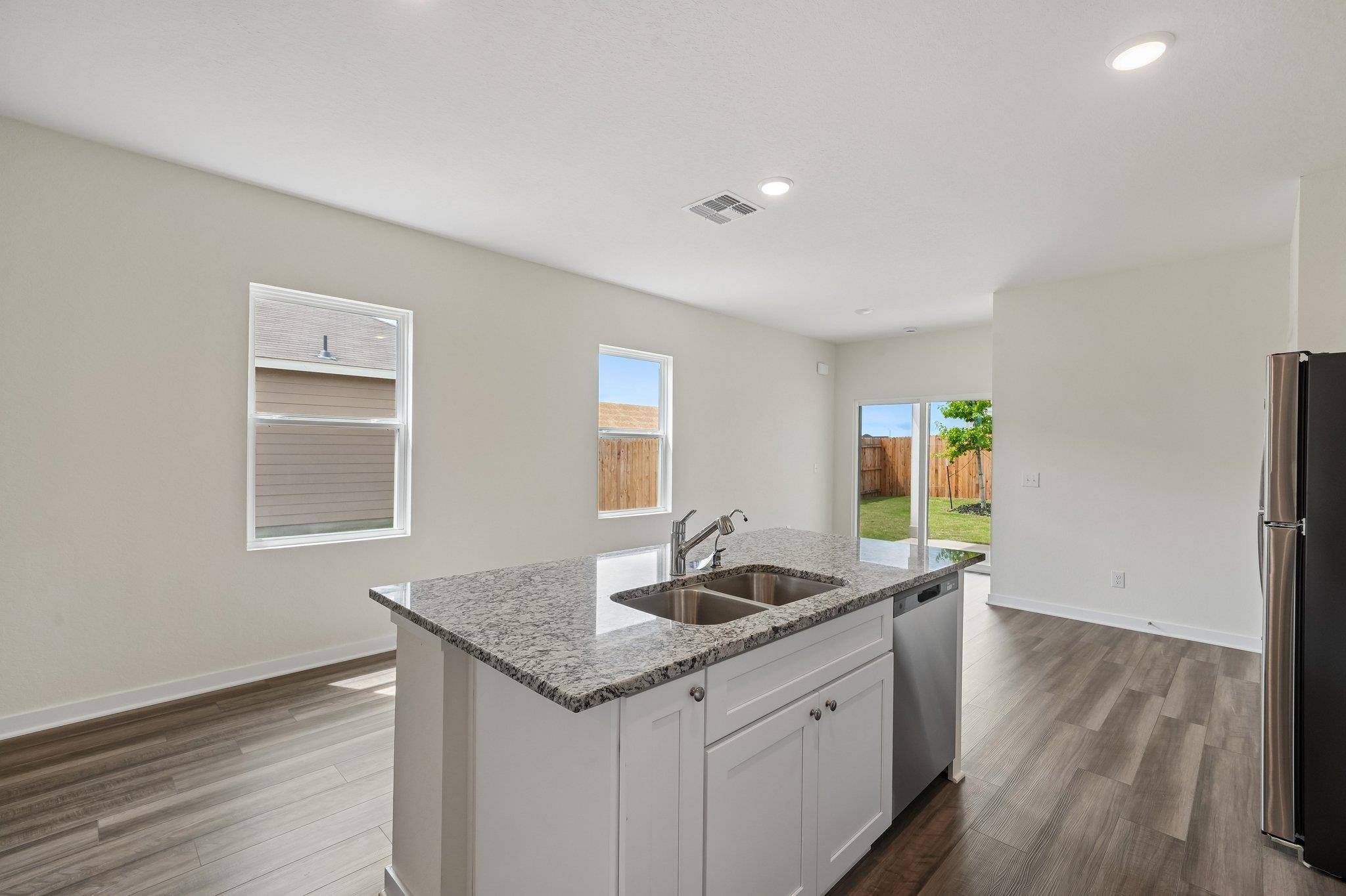 505 Old Western PASS, Jarrell, TX 76537