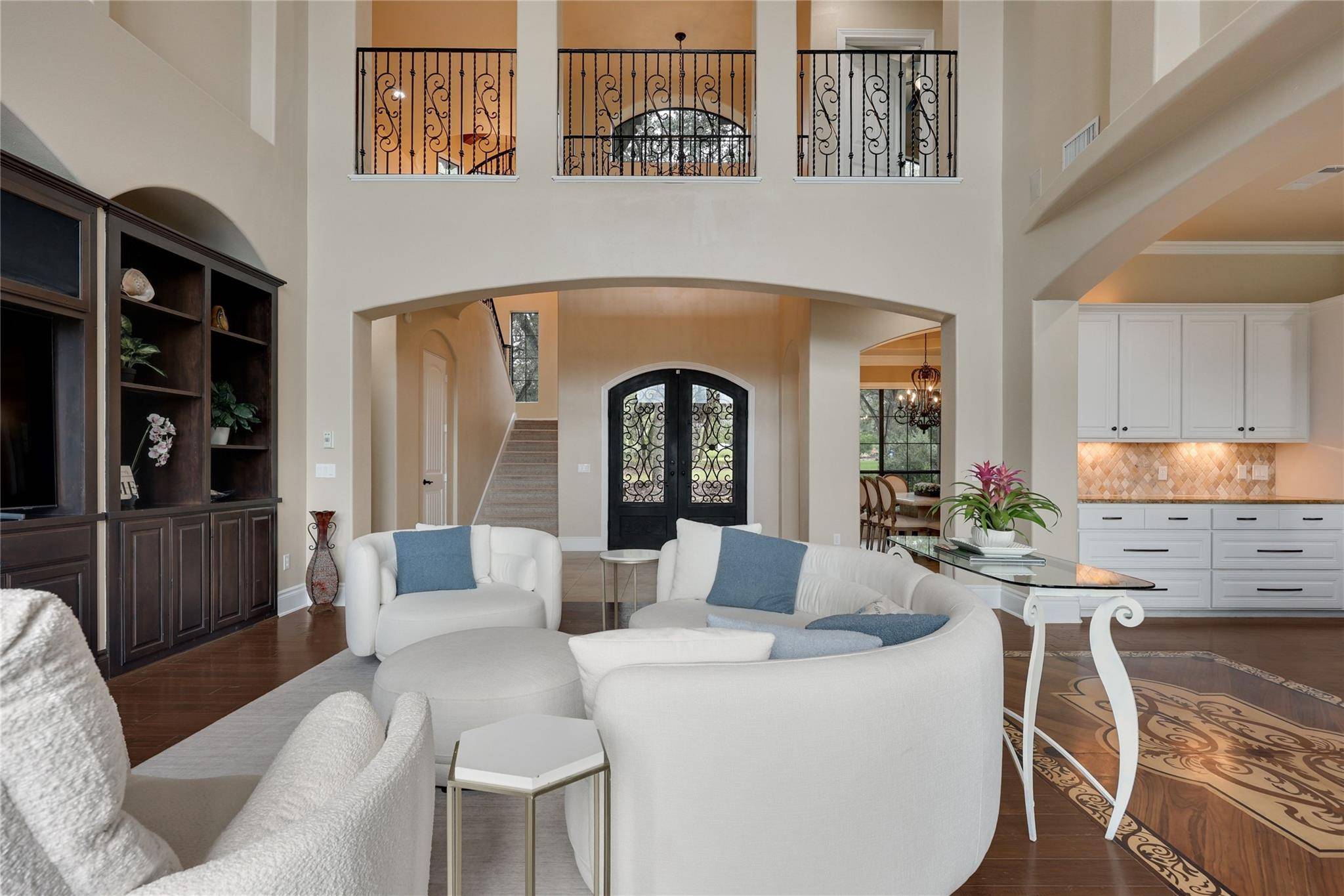 17408 Regatta View DR, Jonestown, TX 78645