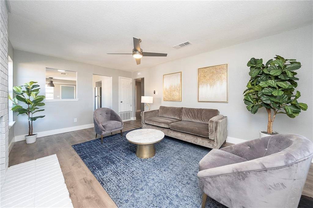 7401 Tumbleweed DR #B, Austin, TX 78724