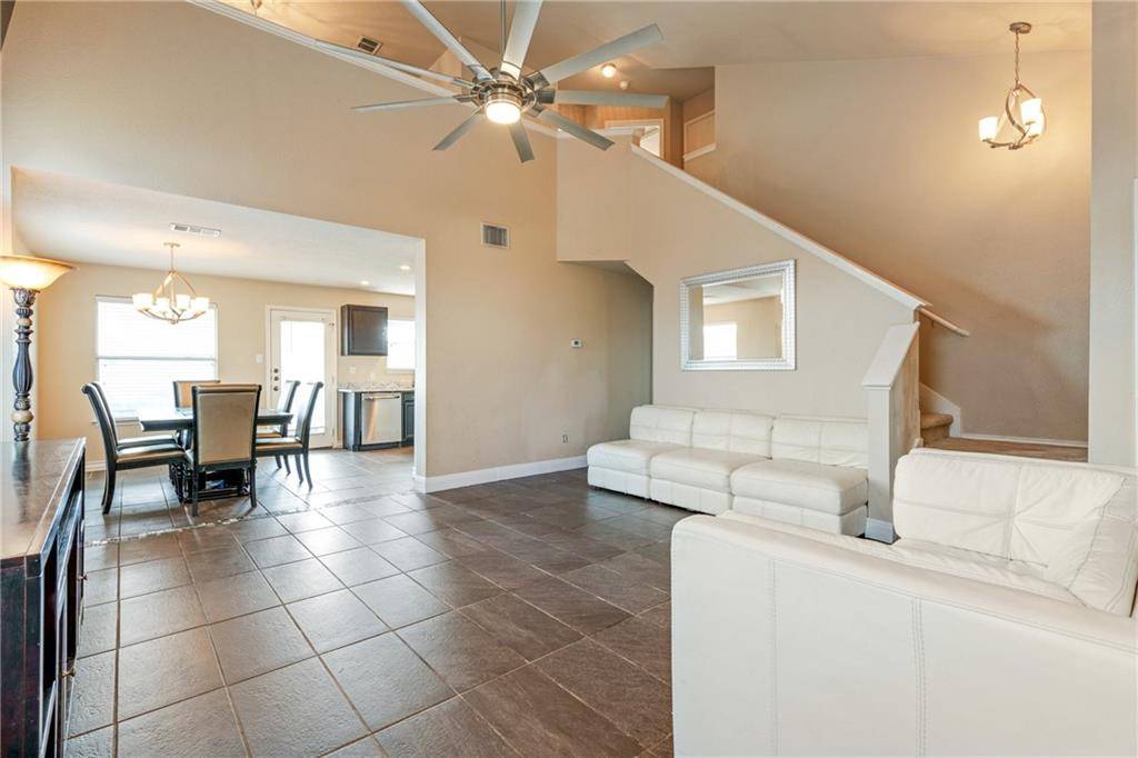 108 Lidell ST, Hutto, TX 78634