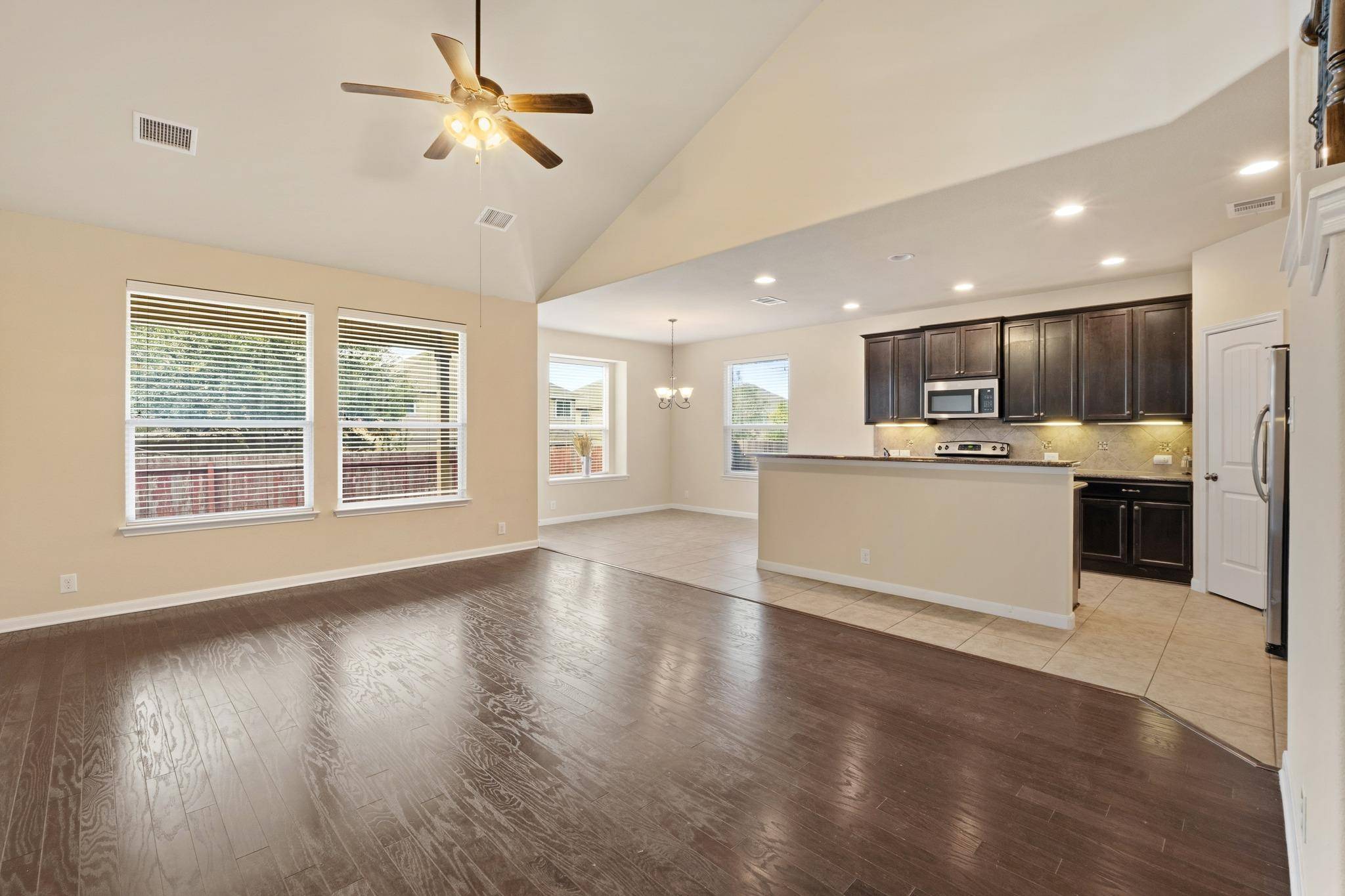 1902 Laminar Creek RD, Cedar Park, TX 78613