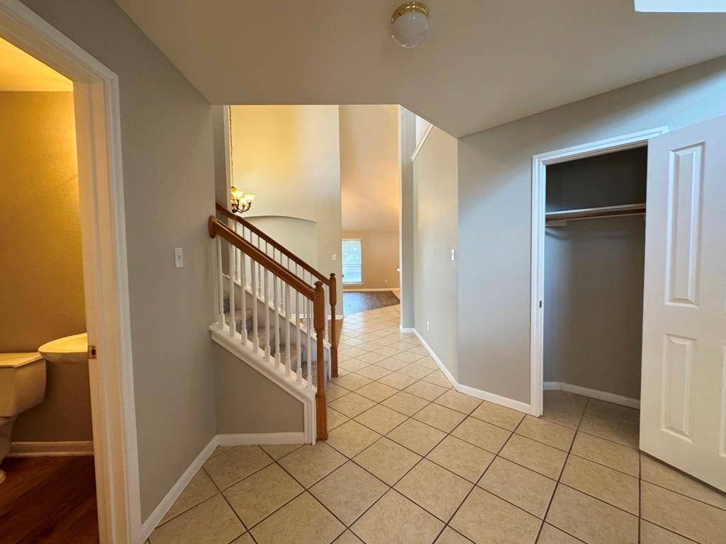 5305 Tamango WAY, Austin, TX 78749