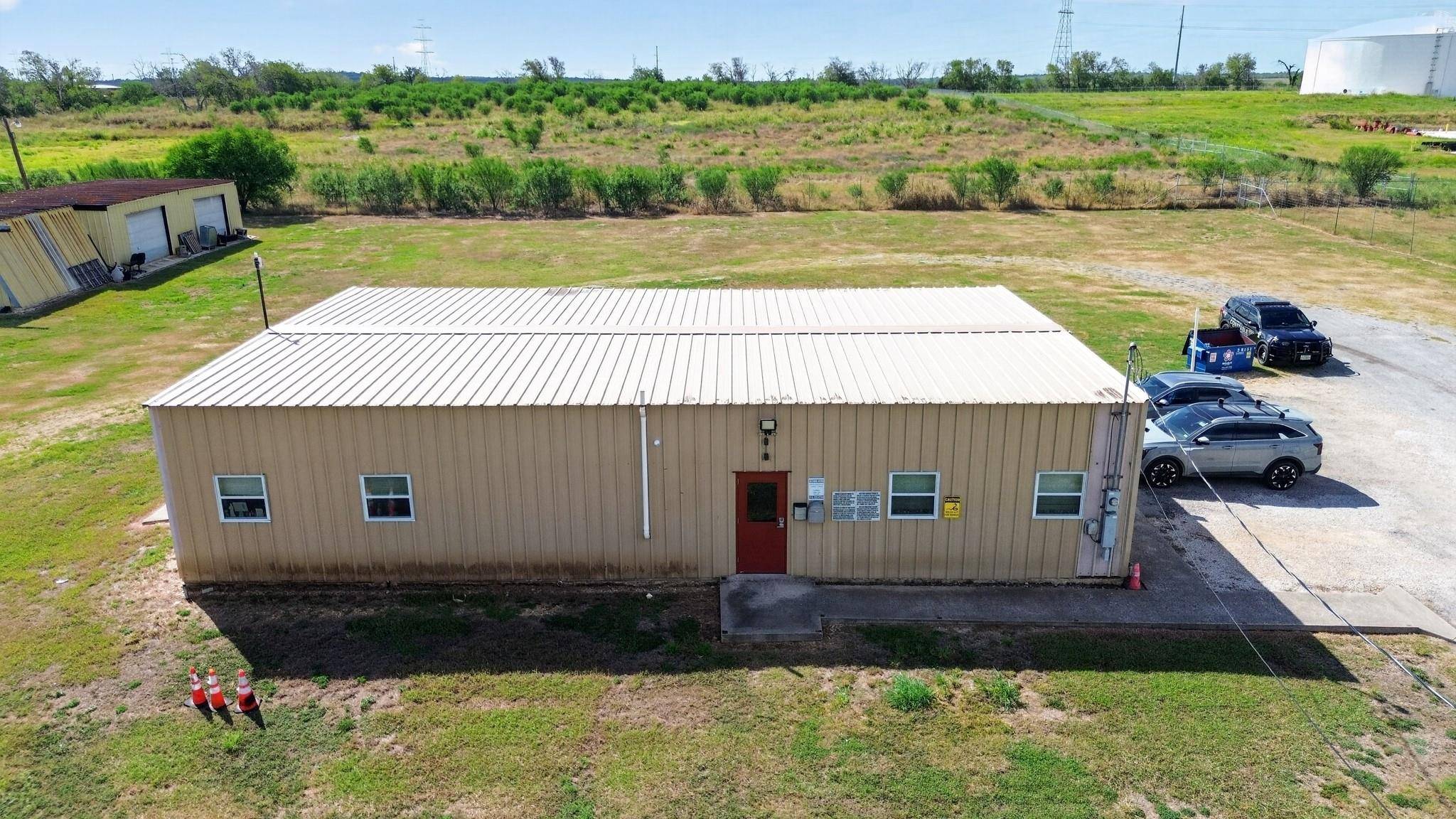 9675 Hwy 142, Maxwell, TX 78656