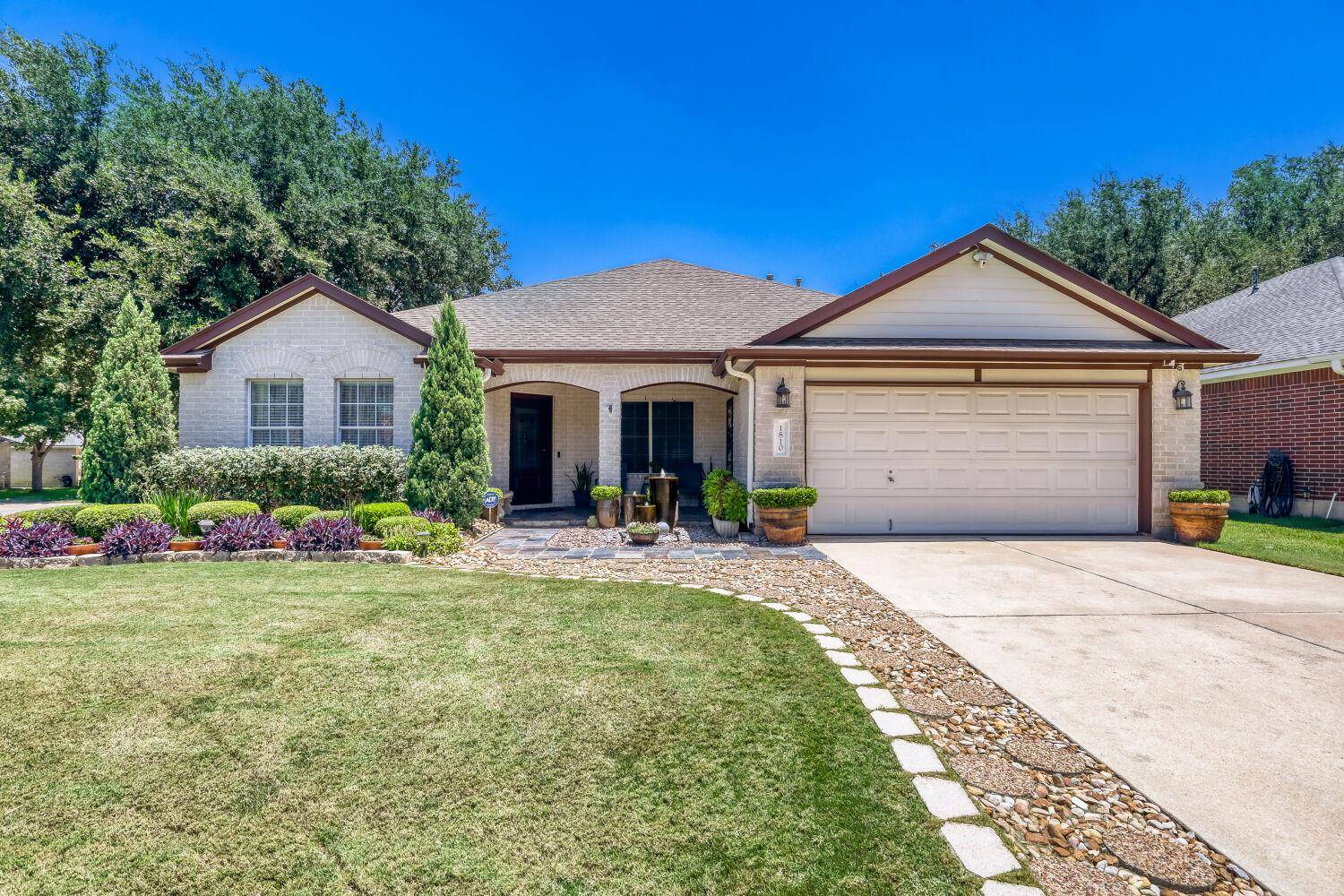 1810 Warwick CV, Cedar Park, TX 78613