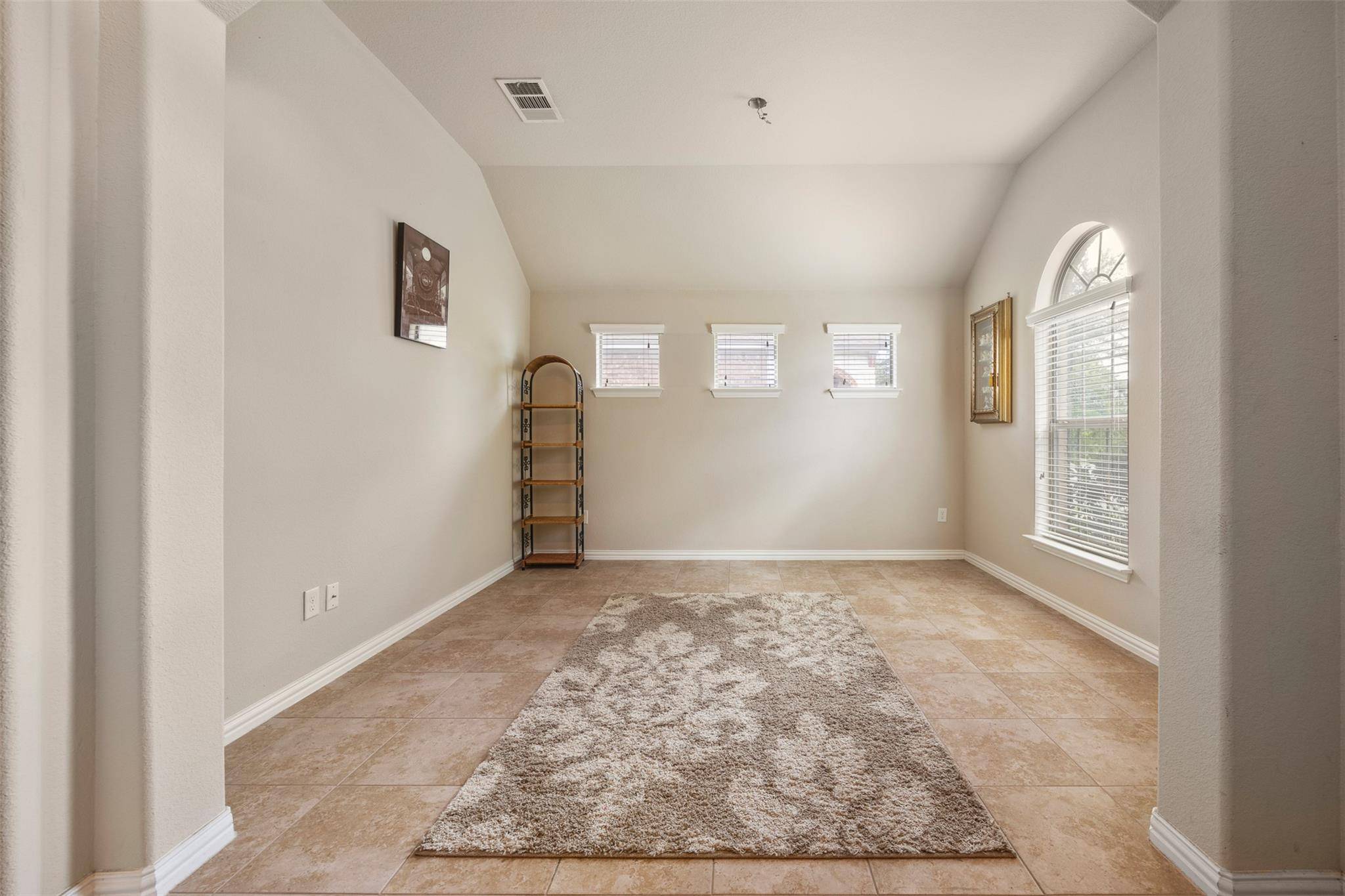 258 Snow Owl HOLW, Buda, TX 78610
