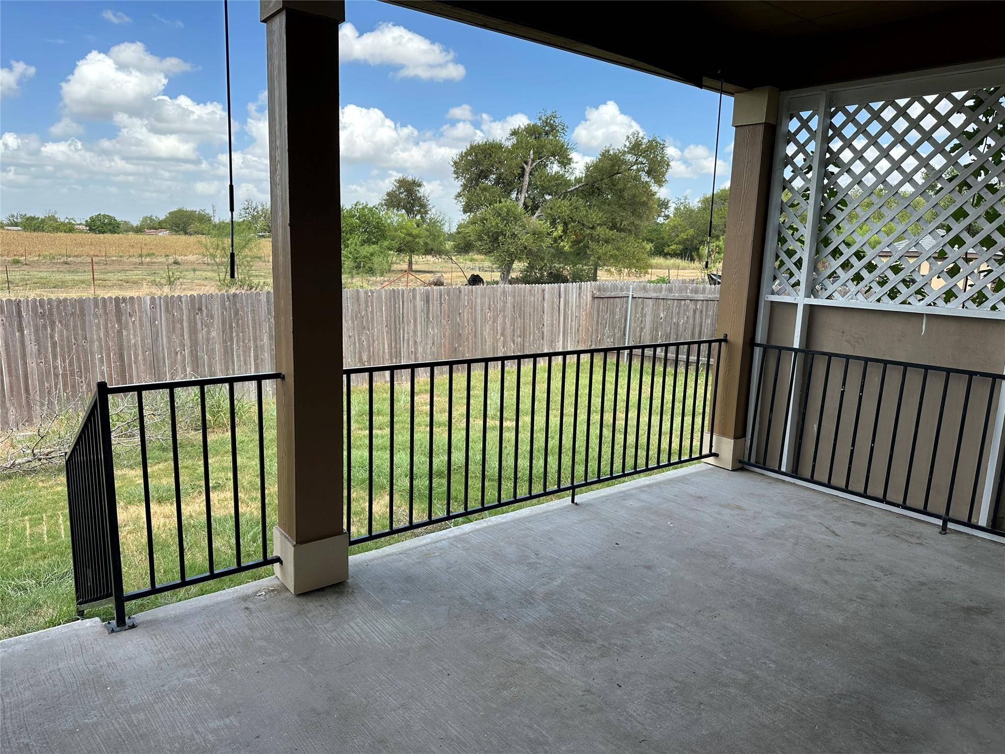 13904 Lyndon B Johnson ST, Manor, TX 78653