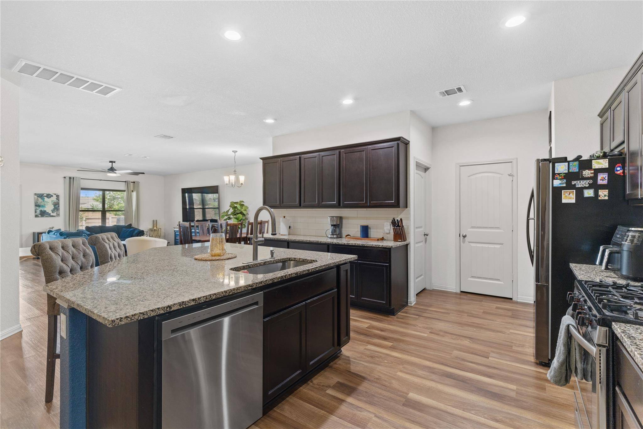340 Shiner LN, Georgetown, TX 78626