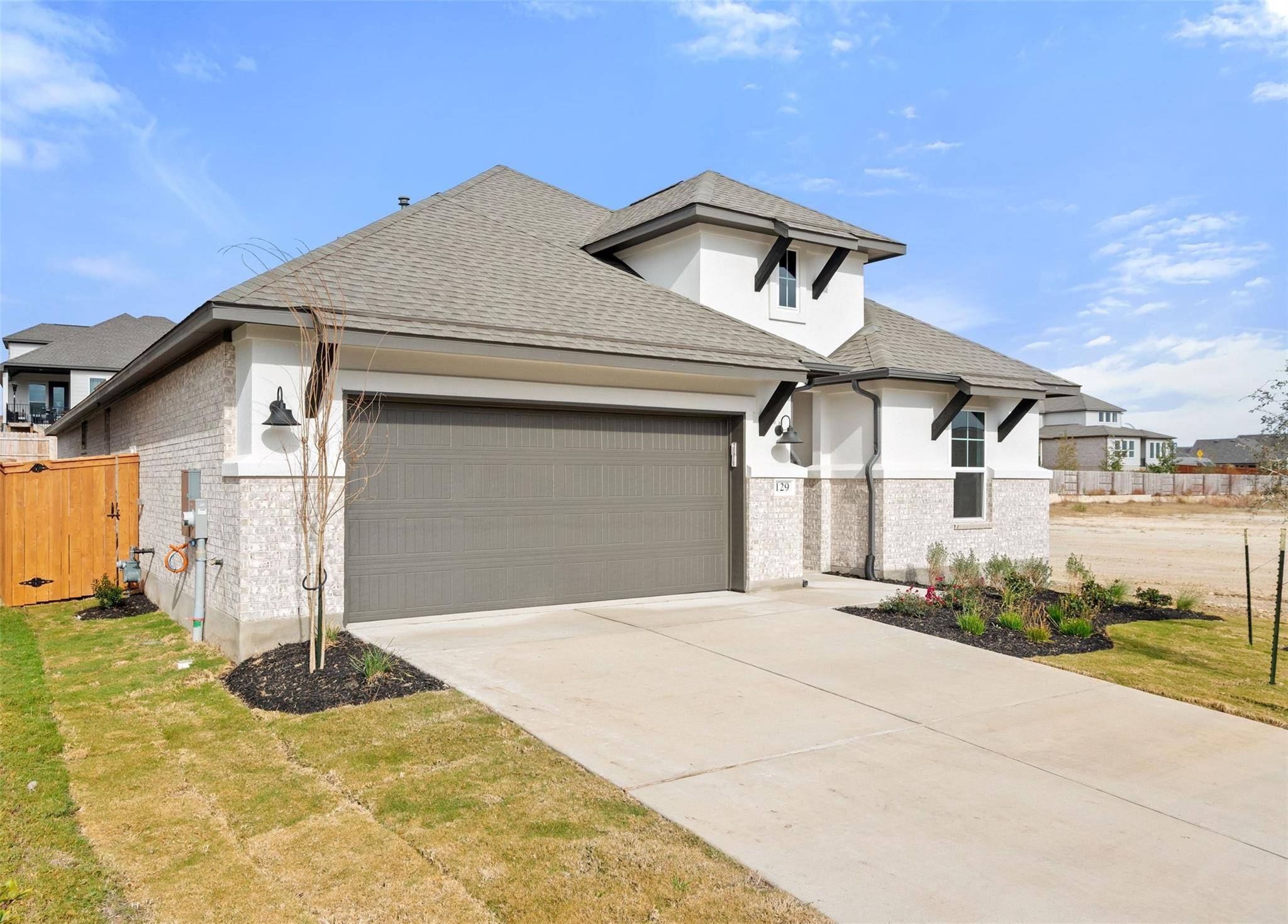 129 Old Woods Road, Liberty Hill, TX 78642