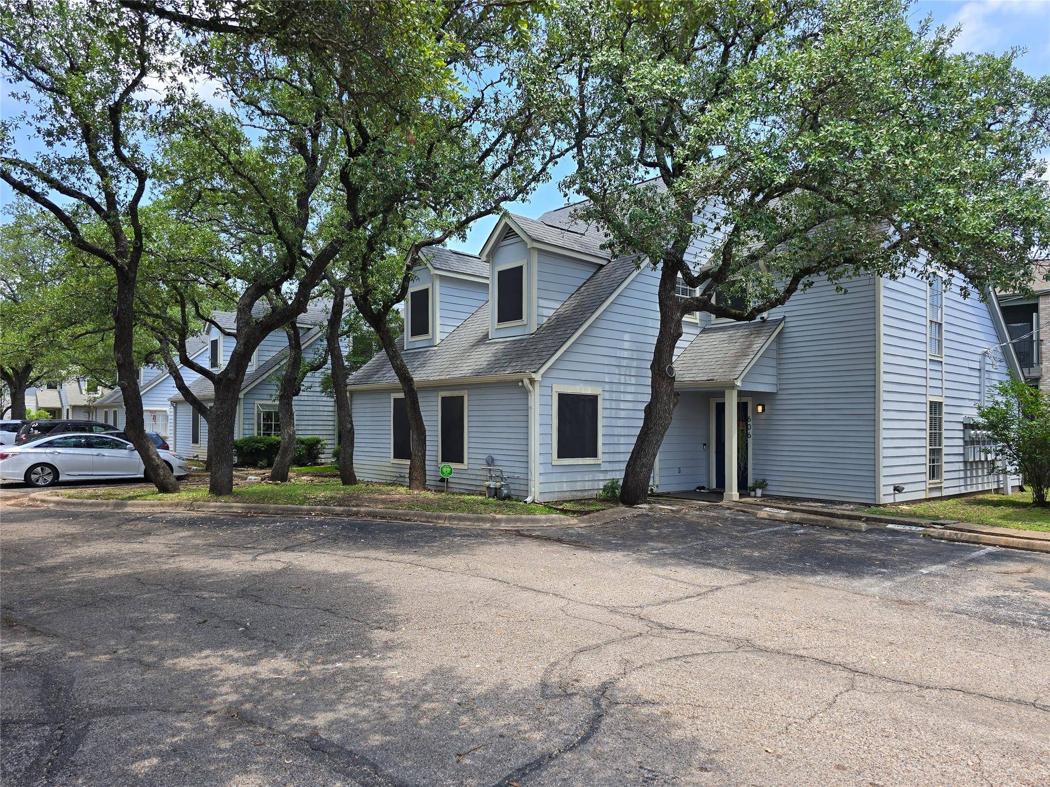 8330 Fathom CIR #603, Austin, TX 78750