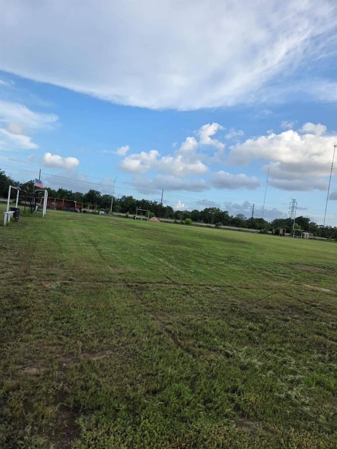 5735 McHard RD, Houston, TX 77053