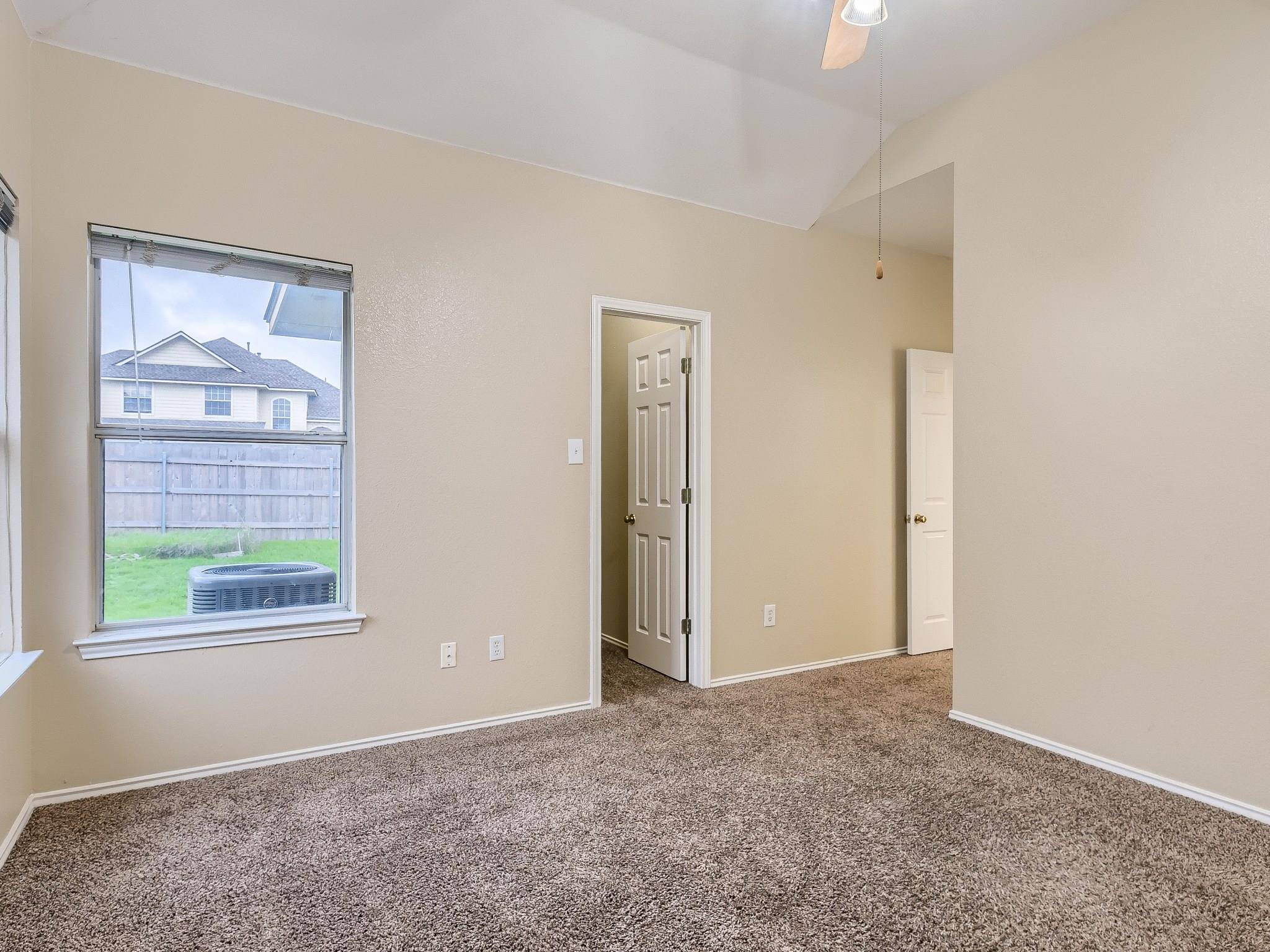 2858 Southampton WAY #A, Round Rock, TX 78664