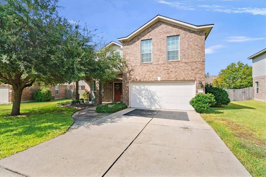 105 Castle DR, Hutto, TX 78634