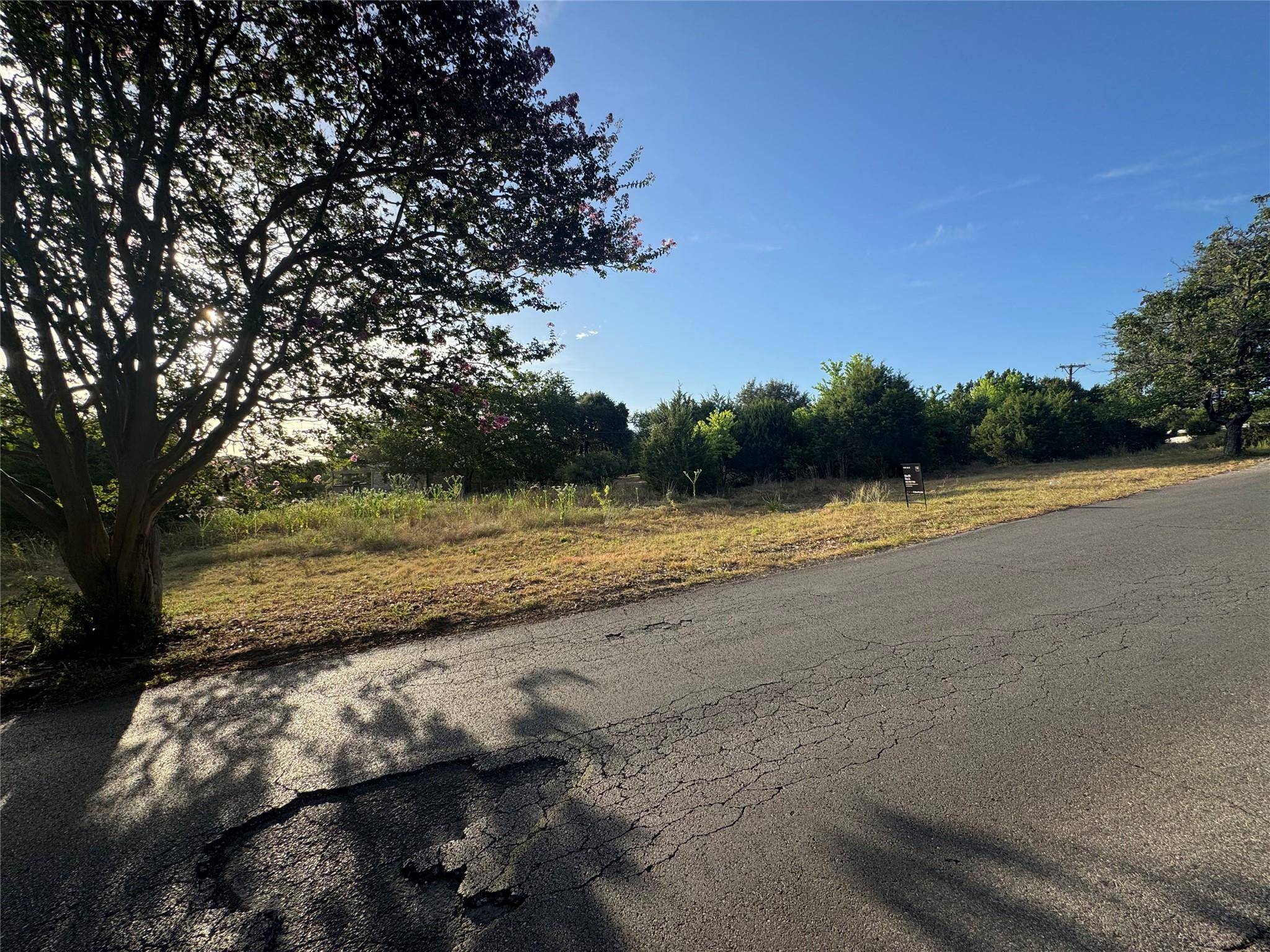 237 WOODCREEK DR, Wimberley, TX 78676
