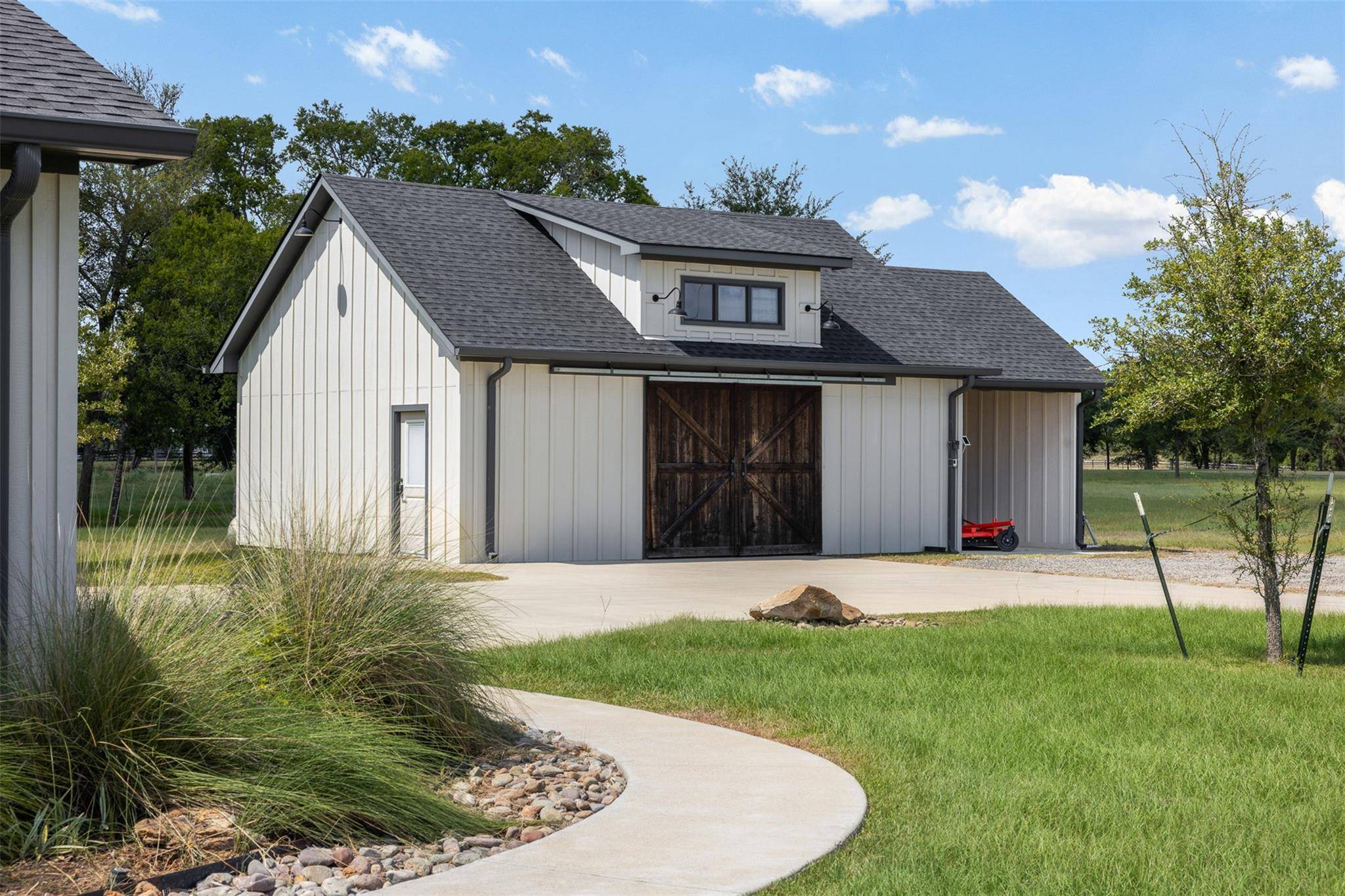1847 County Road 202, Caldwell, TX 77836