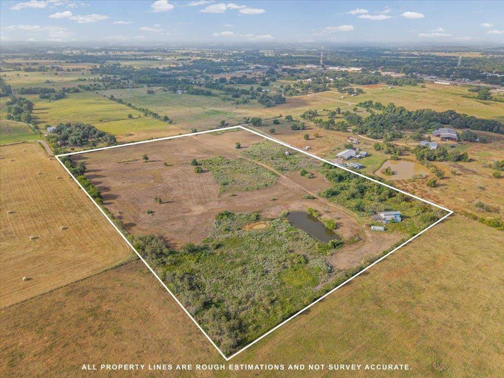1265 County Road 410, Lexington, TX 78947