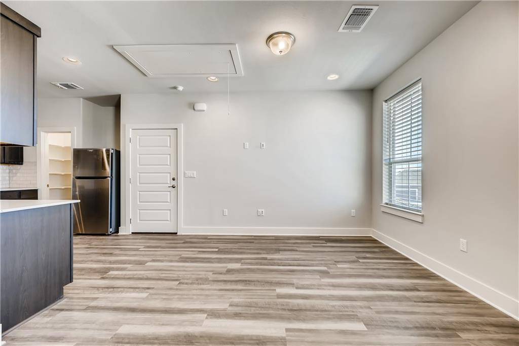8000 Hillock TER #B, Austin, TX 78744
