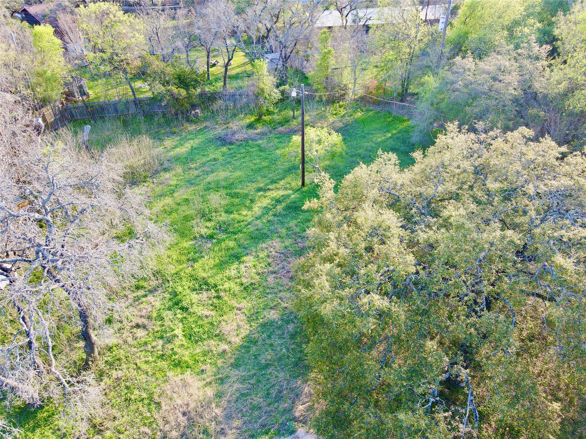 18311 Spring LN, Jonestown, TX 78645