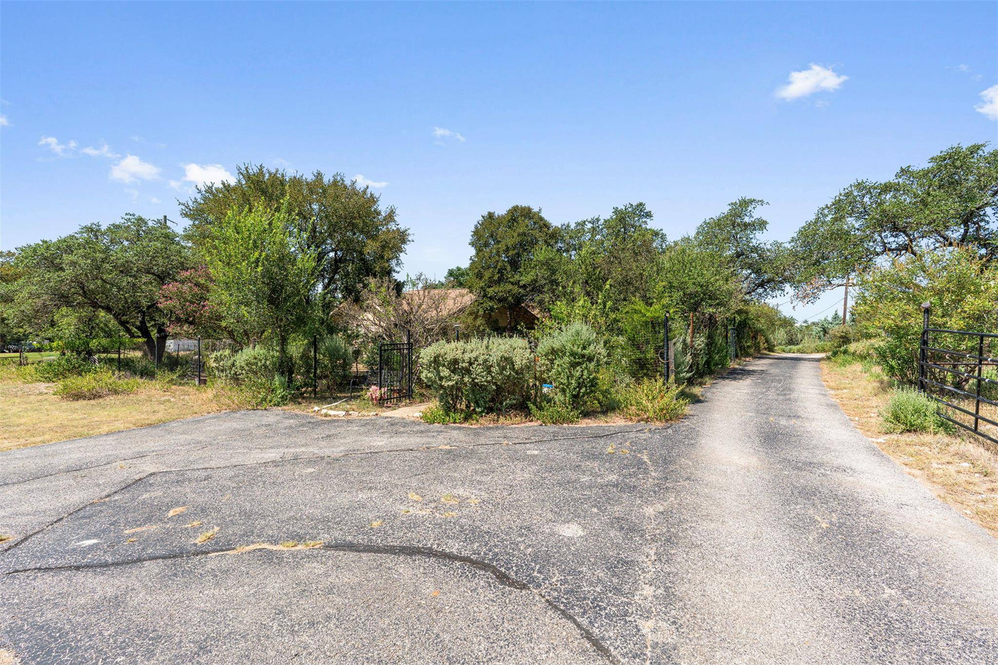 210 Raley RD, Cedar Park, TX 78613