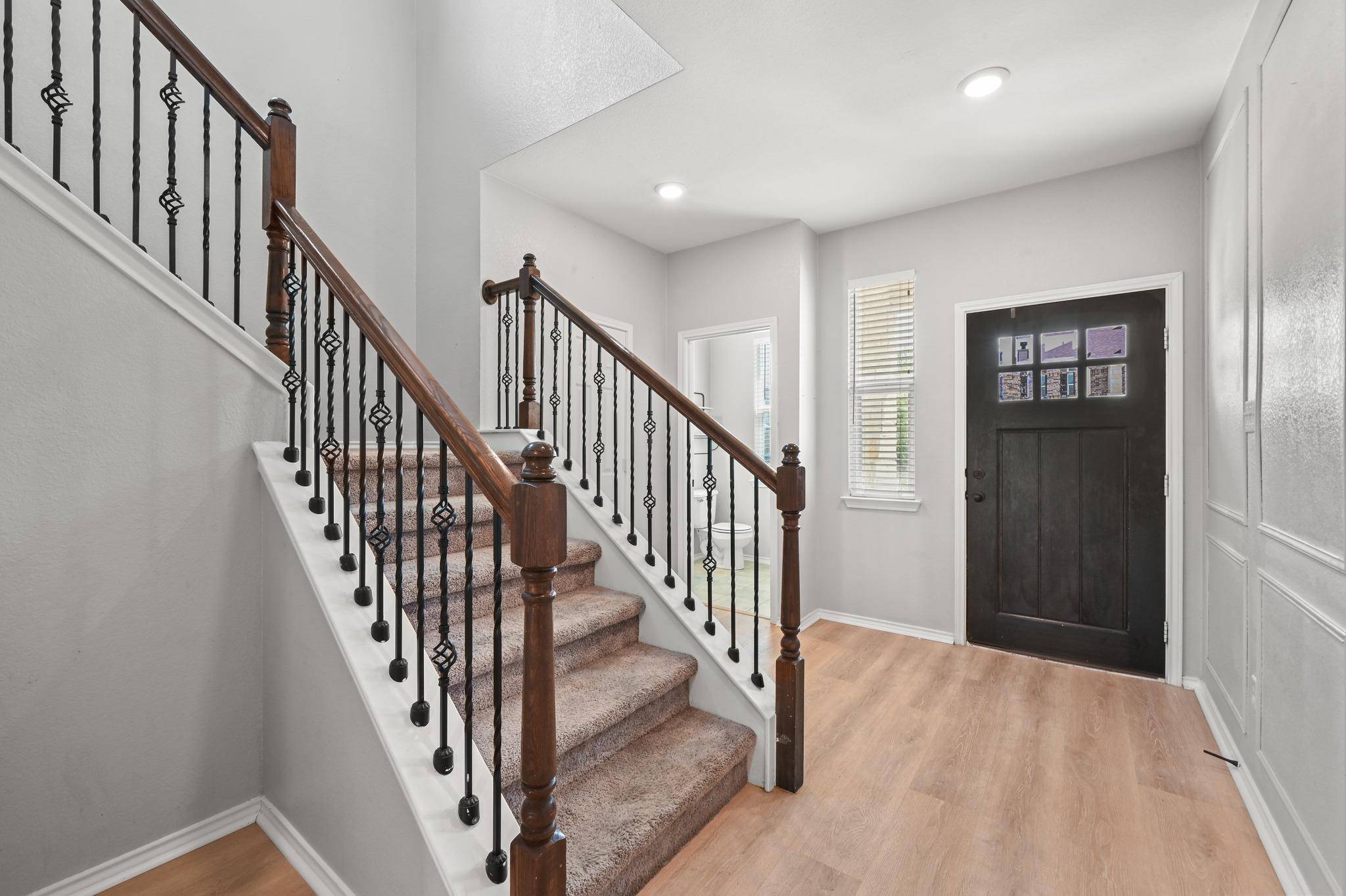 187 Lena LN, Kyle, TX 78640