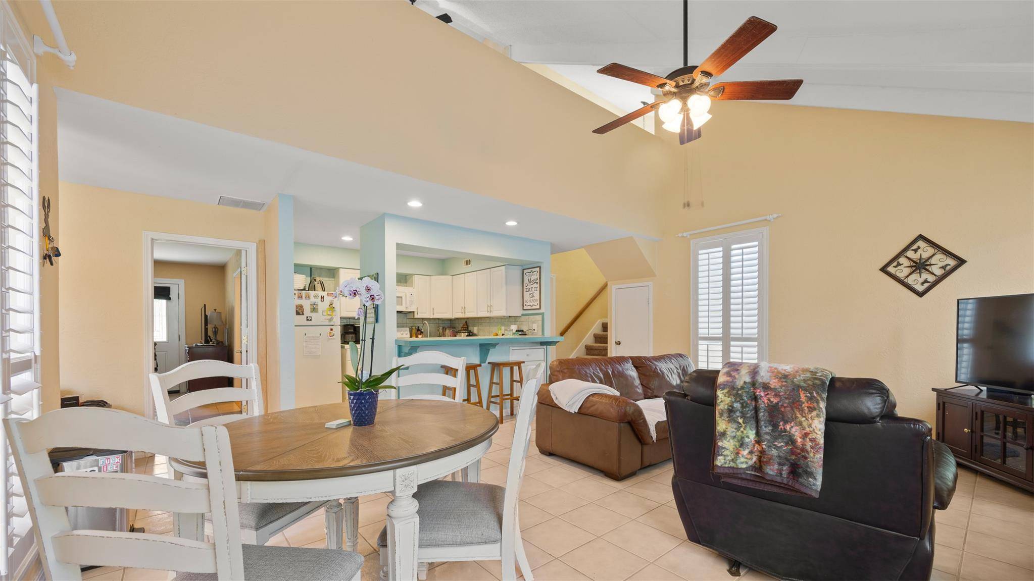 4 Townhouse CIR, Wimberley, TX 78676