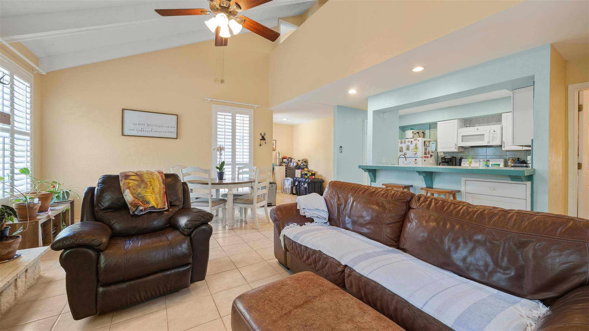 4 Townhouse CIR, Wimberley, TX 78676