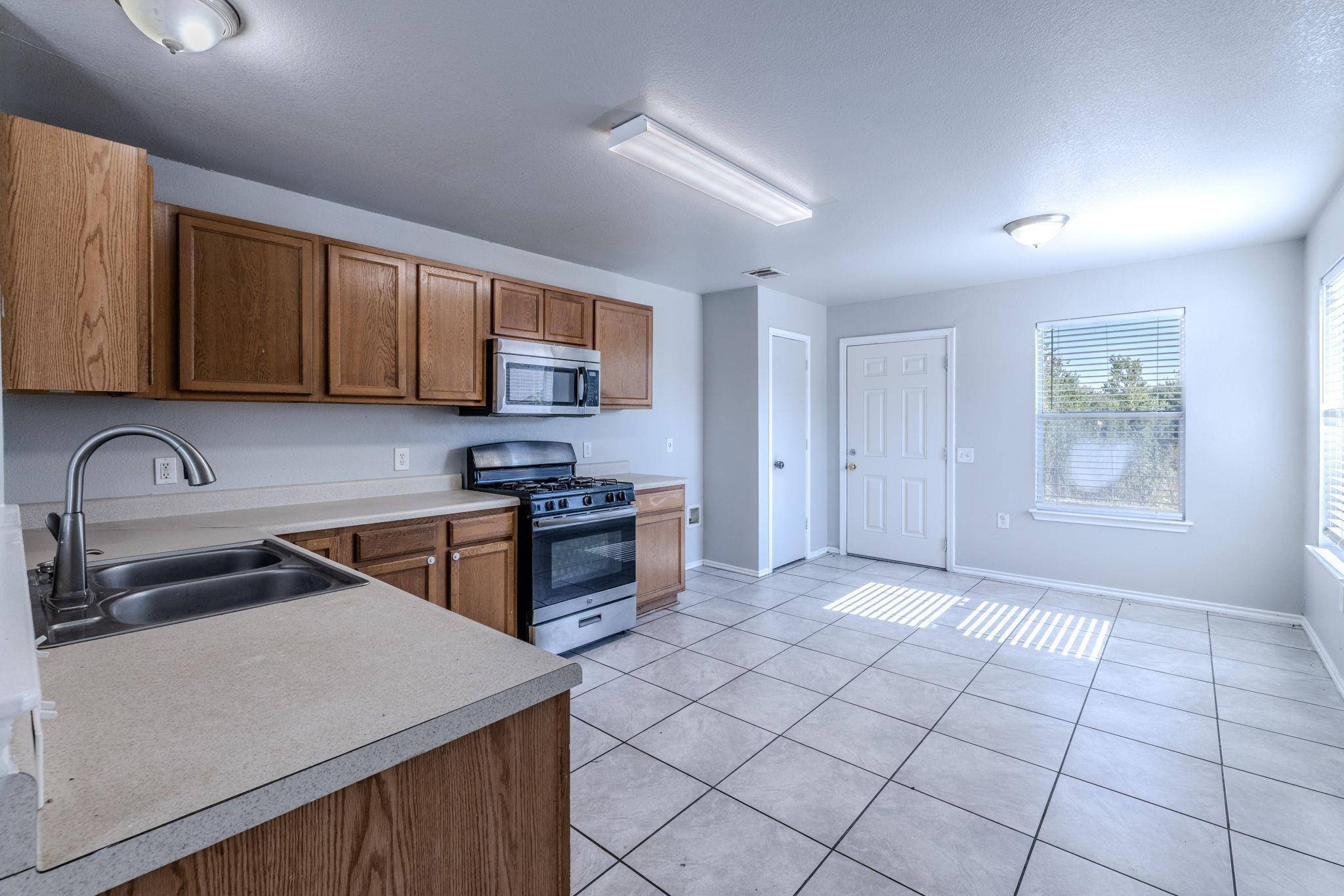 17808 Golden Valley DR, Manor, TX 78653