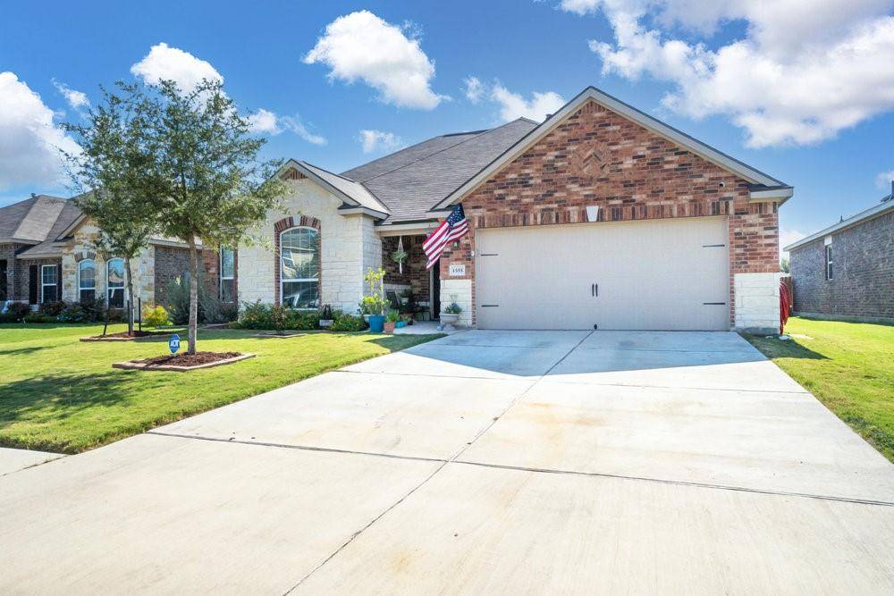 1555 Twin Estates DR, Kyle, TX 78640