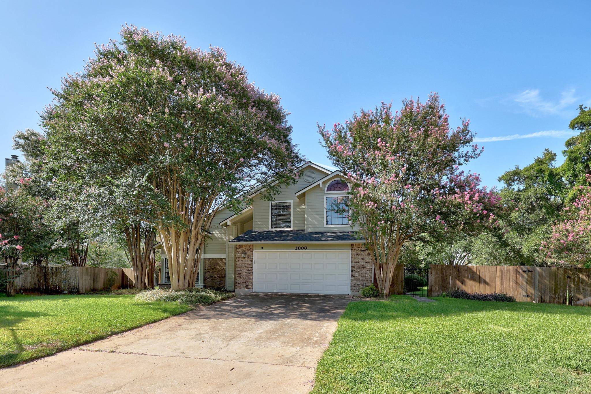 2000 Woods CV, Round Rock, TX 78681