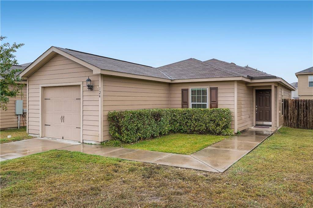 124 Robertson LN, Jarrell, TX 76537