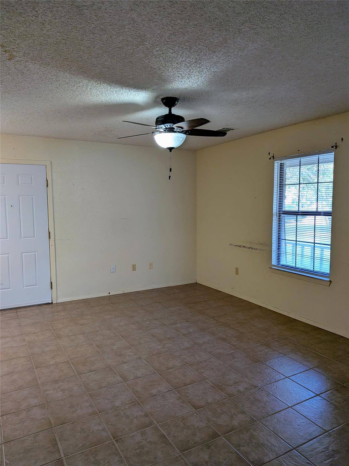 1507 Earle ST, San Marcos, TX 78666
