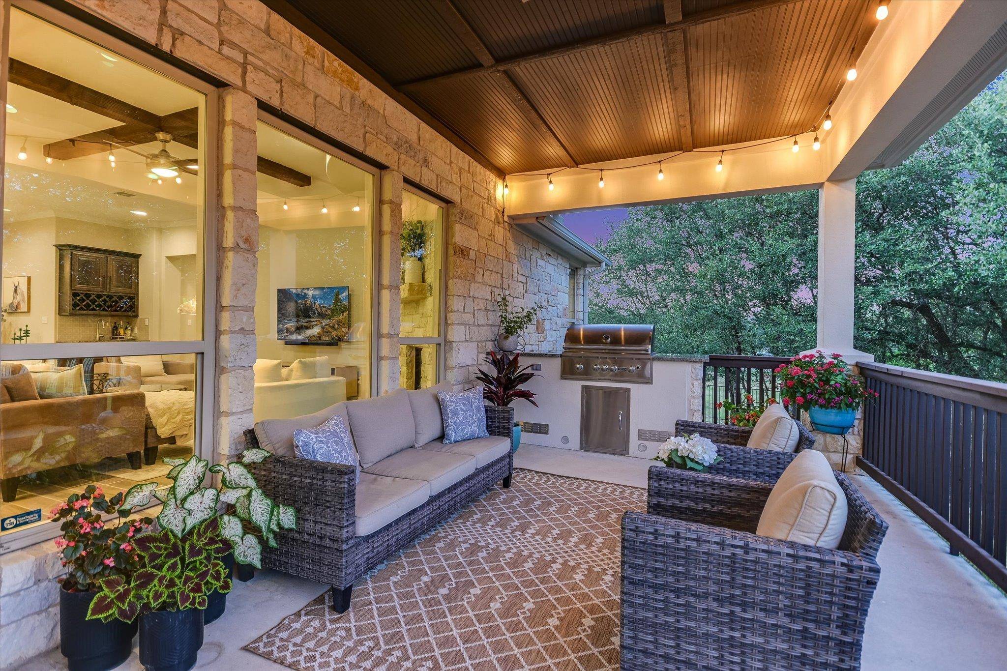 201 Questa TRL, Liberty Hill, TX 78642