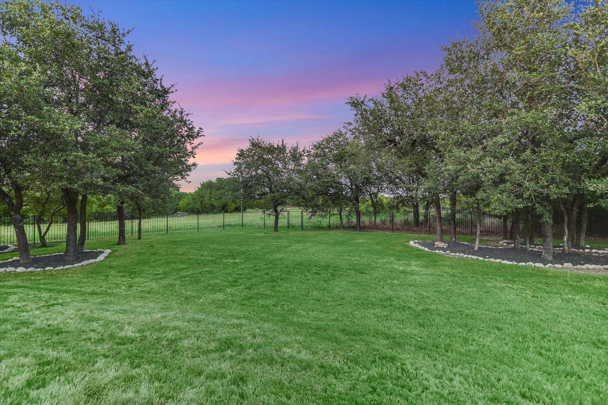 201 Questa TRL, Liberty Hill, TX 78642