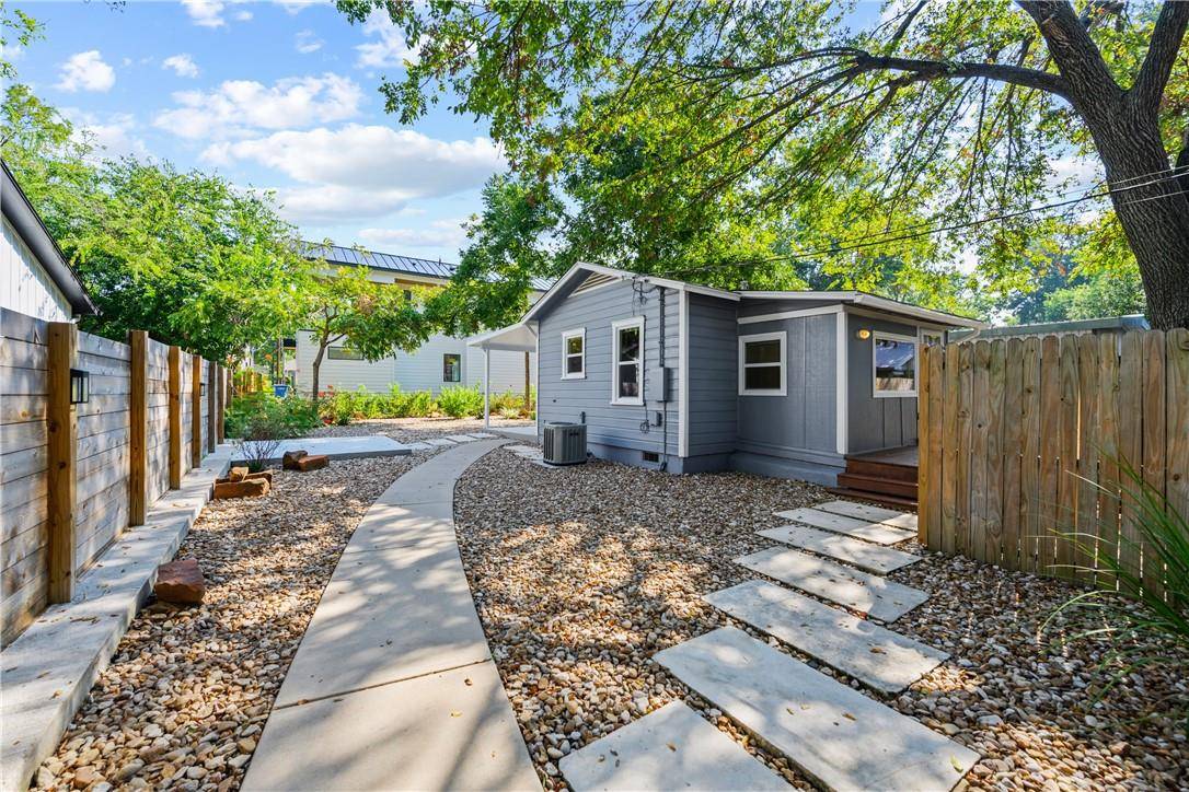 1700 Cullen Ave #B, Austin, TX 78757