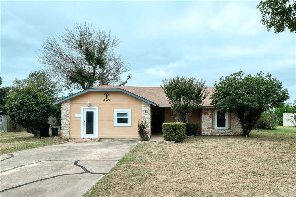 225 Green Pasture DR, Hutto, TX 78634