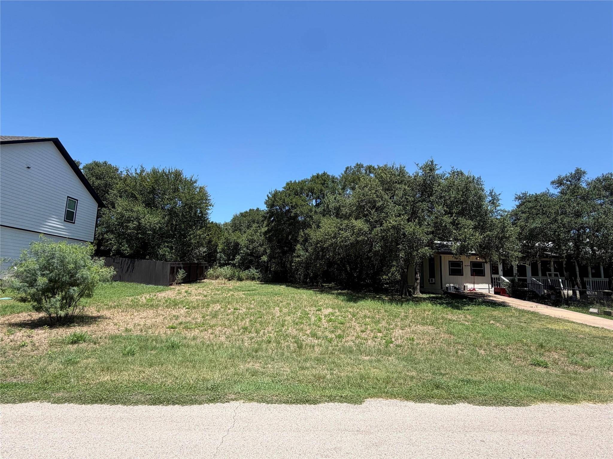 18308 Center ST, Jonestown, TX 78645