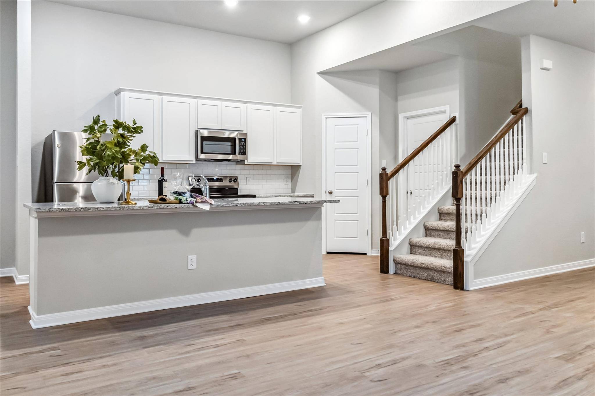 957 Staglin ST, Buda, TX 78610