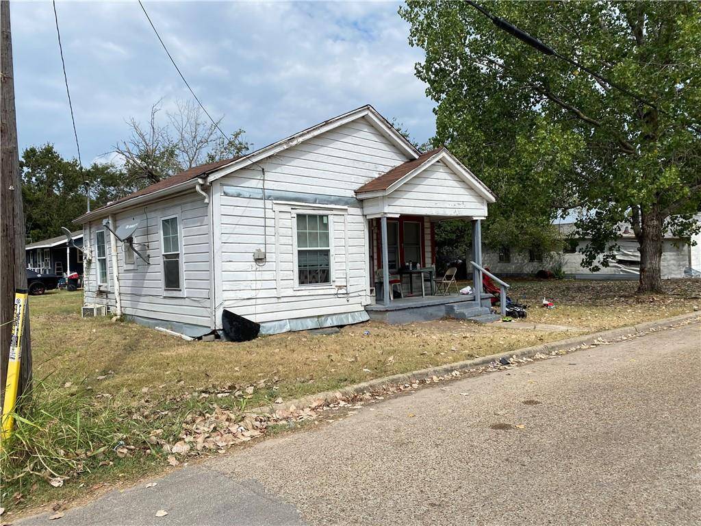 1000 Martin Luther King BLVD, Cameron, TX 76520