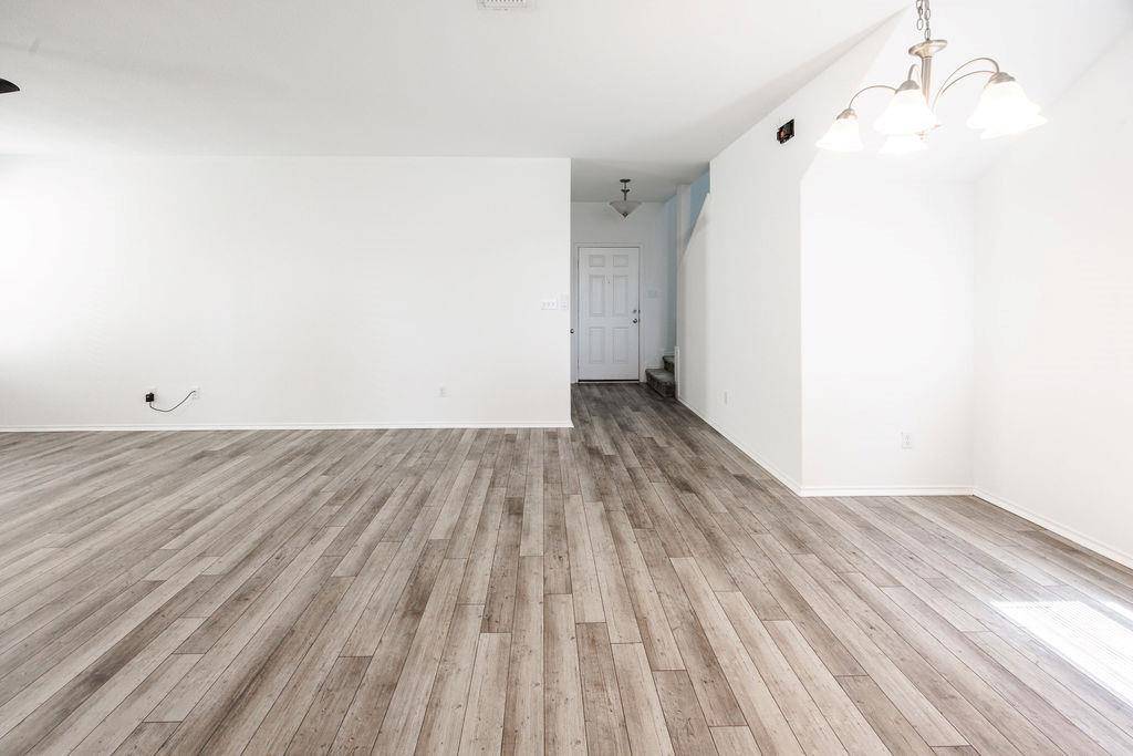 448 English Oak ST, Georgetown, TX 78626
