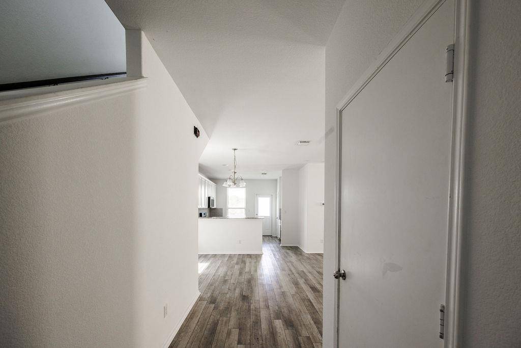 448 English Oak ST, Georgetown, TX 78626