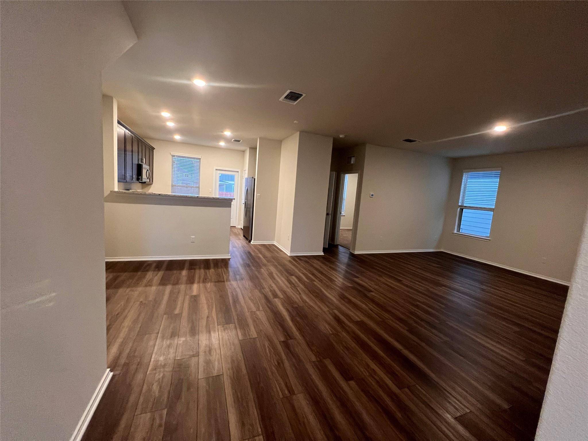 145 Purple Sandpiper LN, Leander, TX 78641