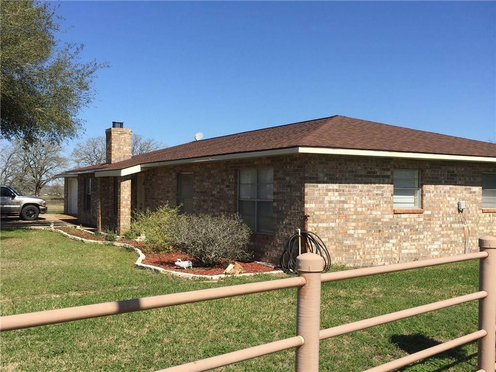 1301 County Road 116, Giddings, TX 78942