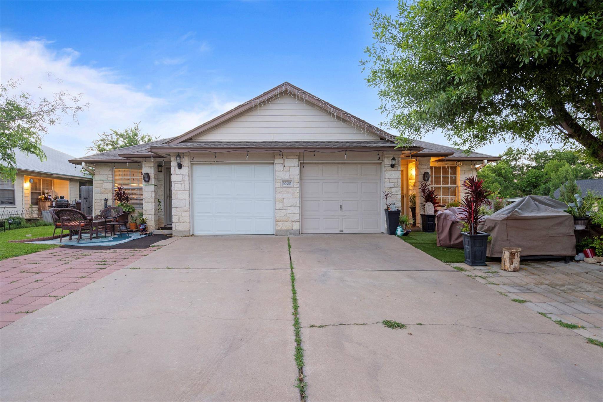 1000 CHRISTOPHER DR #B, Round Rock, TX 78681
