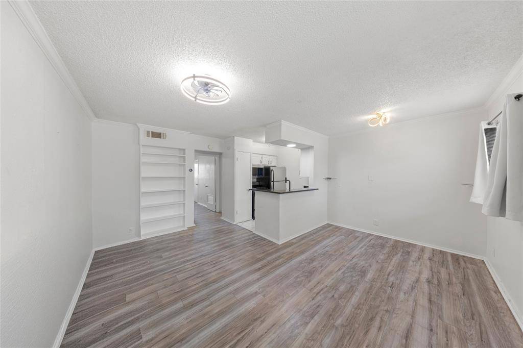 2401 Manor RD #123, Austin, TX 78722