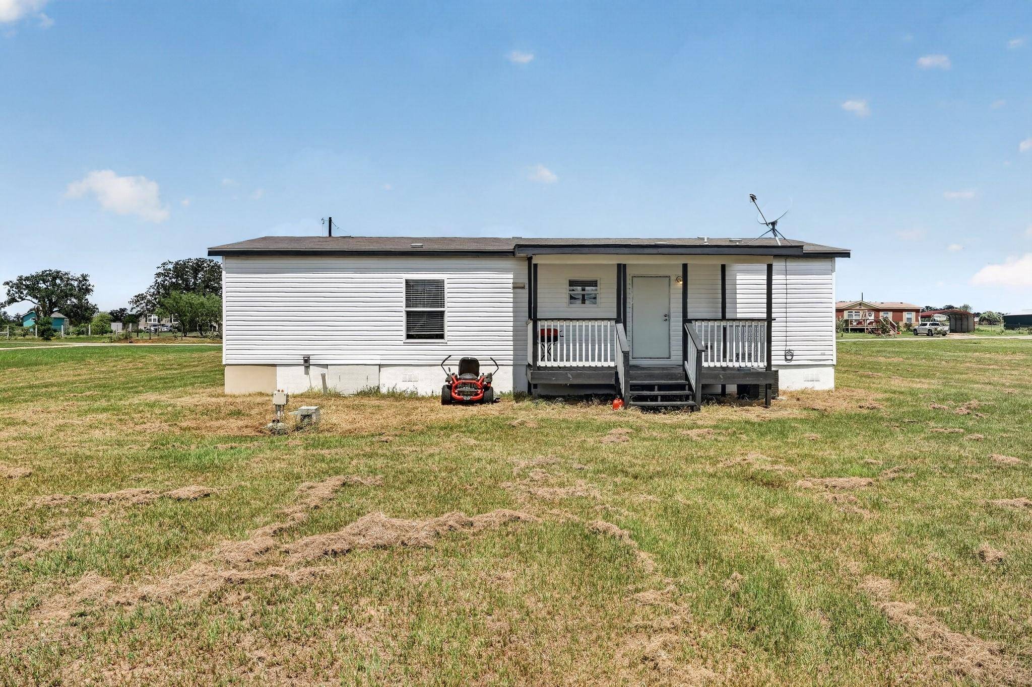 548 Casen ST, Dale, TX 78616