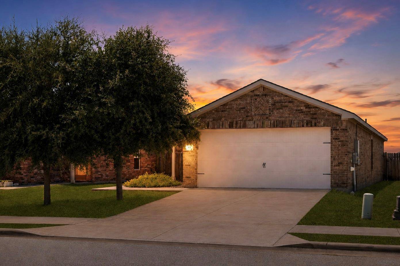 144 Continental Ave, Liberty Hill, TX 78642