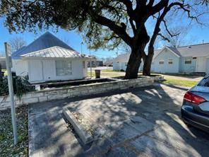 4926 Cesar Chavez ST, Austin, TX 78702
